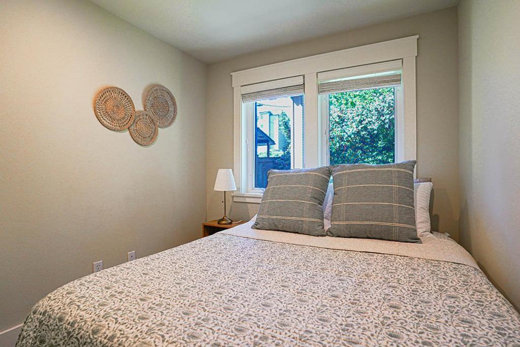 Exquisite Central Townhome With Spacious Loft And Gourmet Kitchen Seattle Kültér fotó
