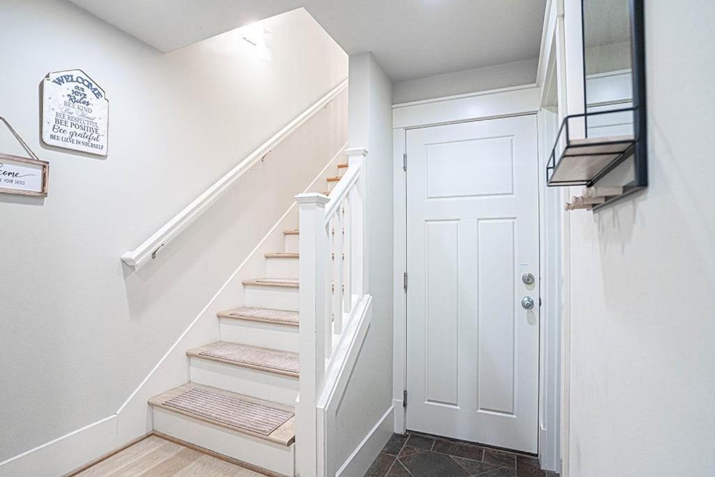 Exquisite Central Townhome With Spacious Loft And Gourmet Kitchen Seattle Kültér fotó